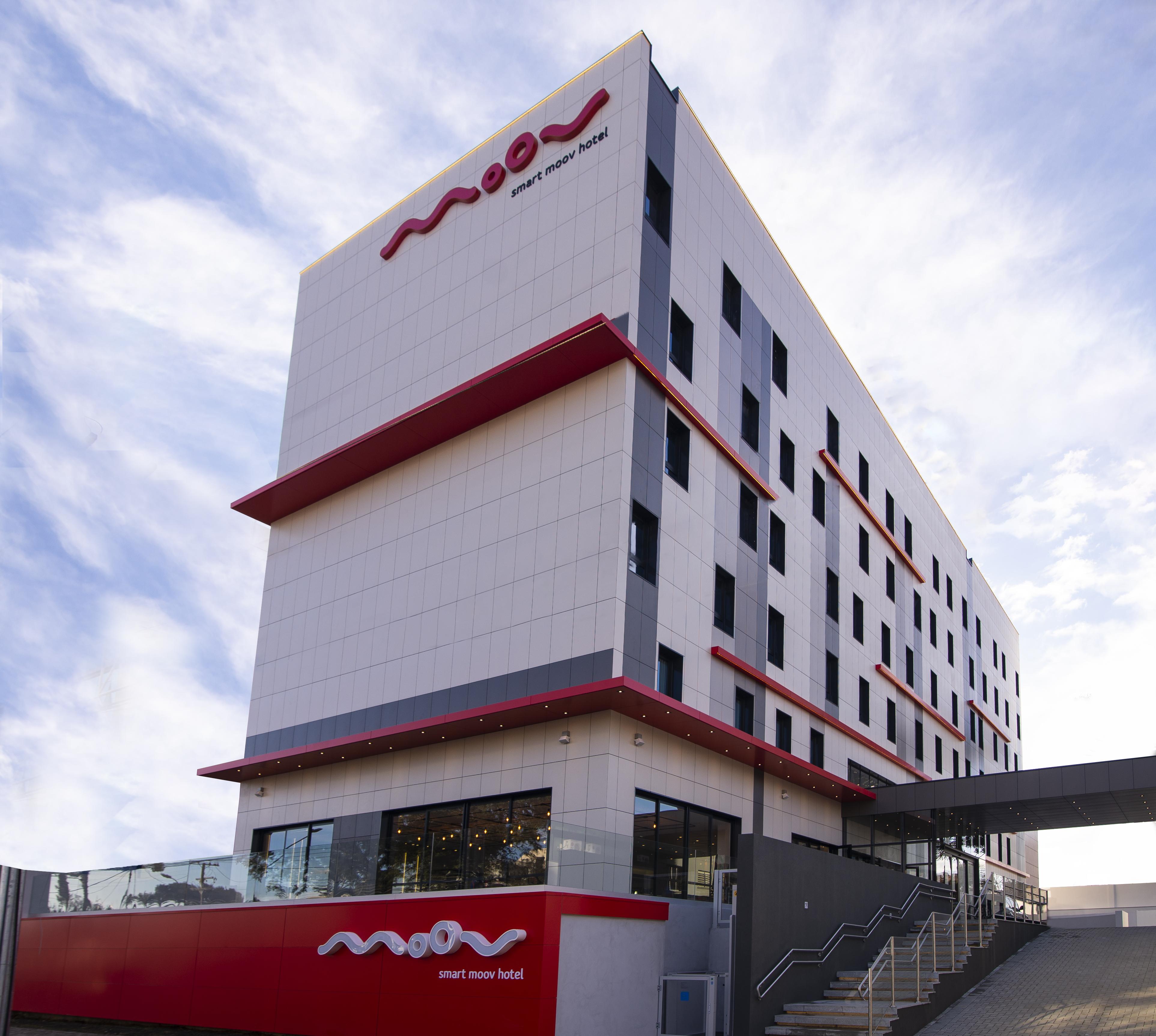 Hotel Moov Curitiba Kültér fotó